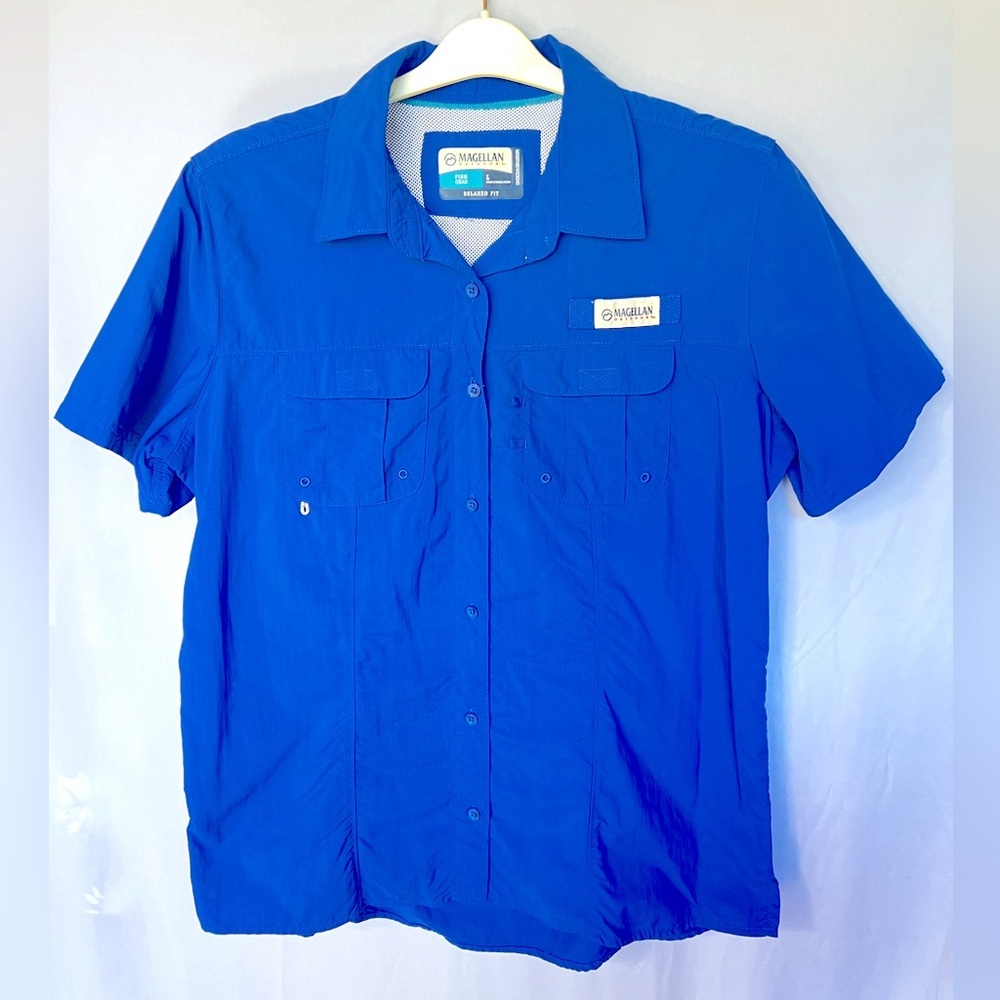Magellan Outdoor Royal Blue Moisture Wicking Button Up Shirt Women’s Large
